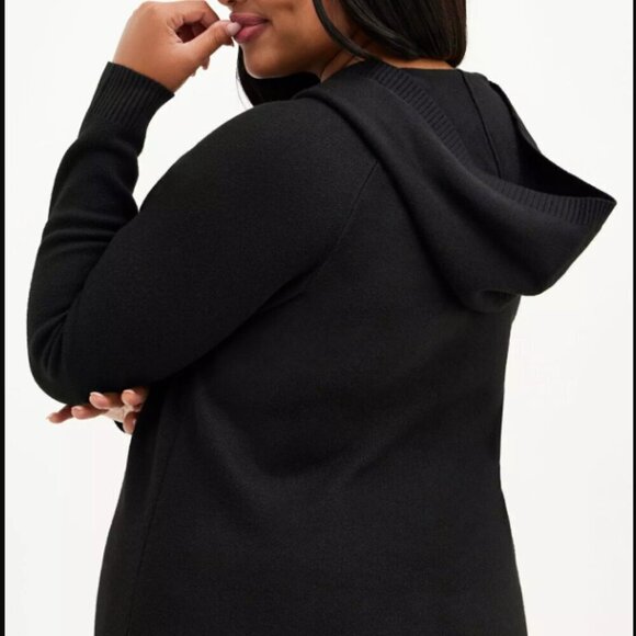 Torrid  Breast Cancer Awareness Raglan Hoodie Sweater  Luxe Cozy Sequined Lips - Picture 4 of 12